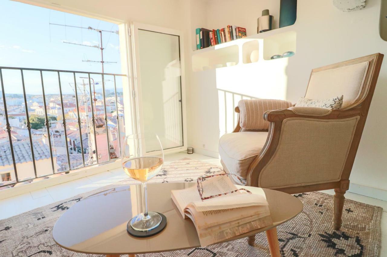 Clt - Unique Duplex & Terrace On The Provencal Market 앙티브 외부 사진